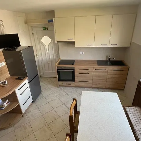 Iva Apartment