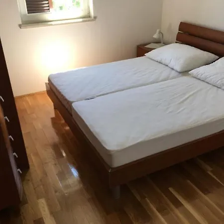 Iva Apartman